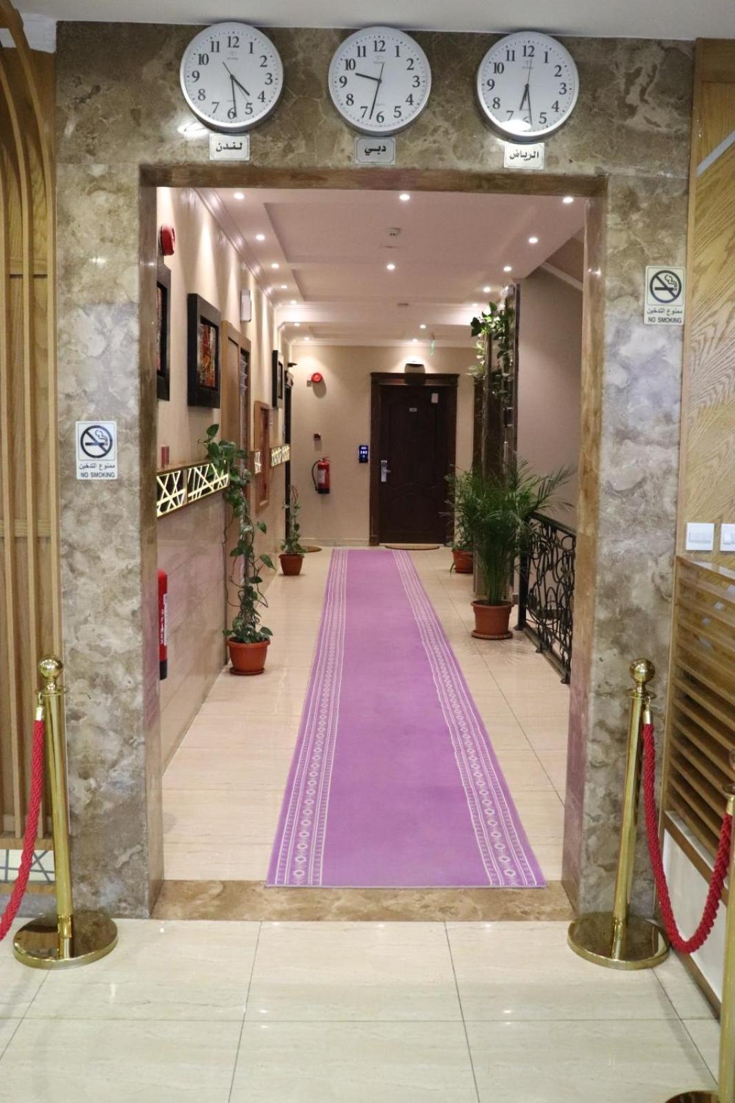Al Bateel Furnished Apartments 리야드 외부 사진