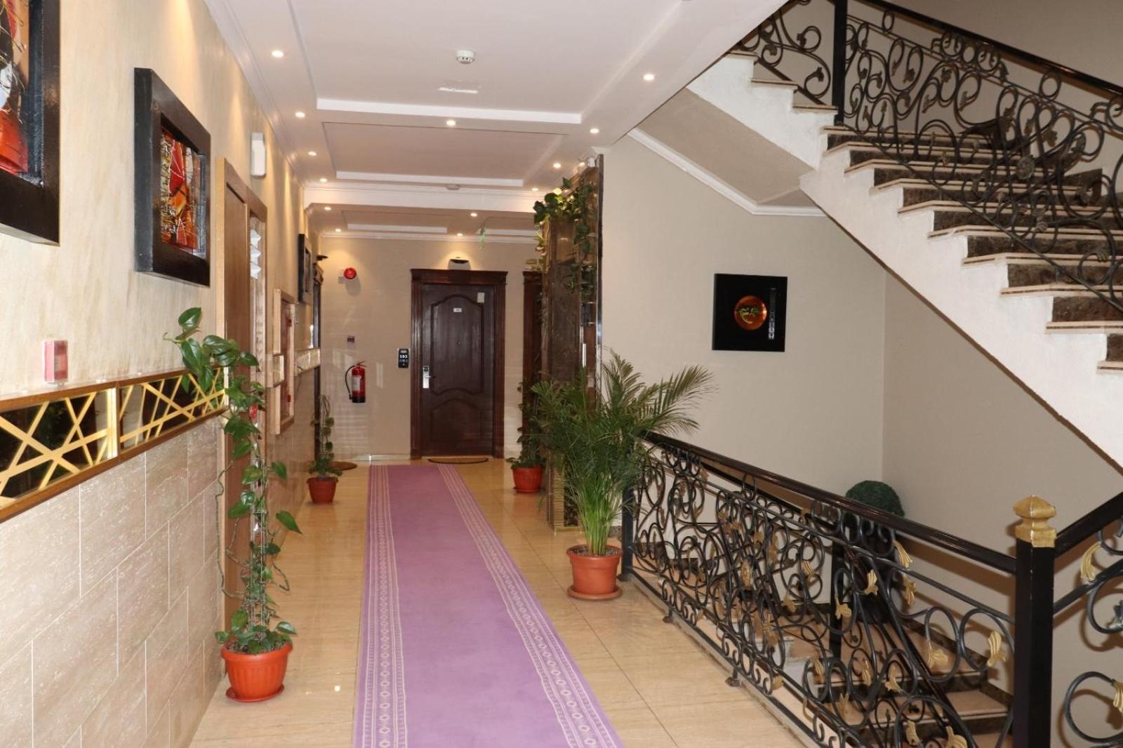 Al Bateel Furnished Apartments 리야드 외부 사진