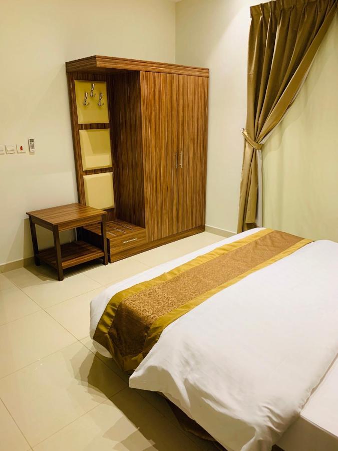 Al Bateel Furnished Apartments 리야드 외부 사진